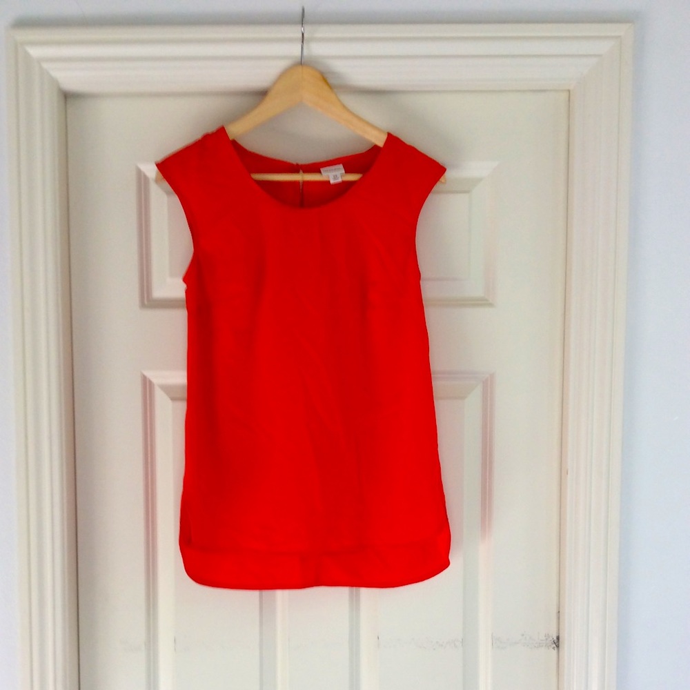 Red Merona sleeveless blouse